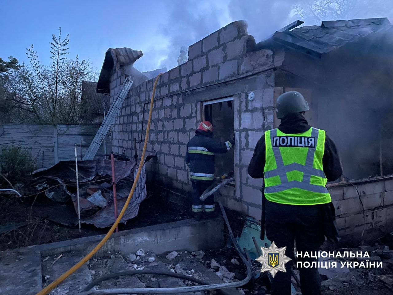 Руйнування будинків у Чернігові після атаки безпілотників. 19 квітня 2026 року