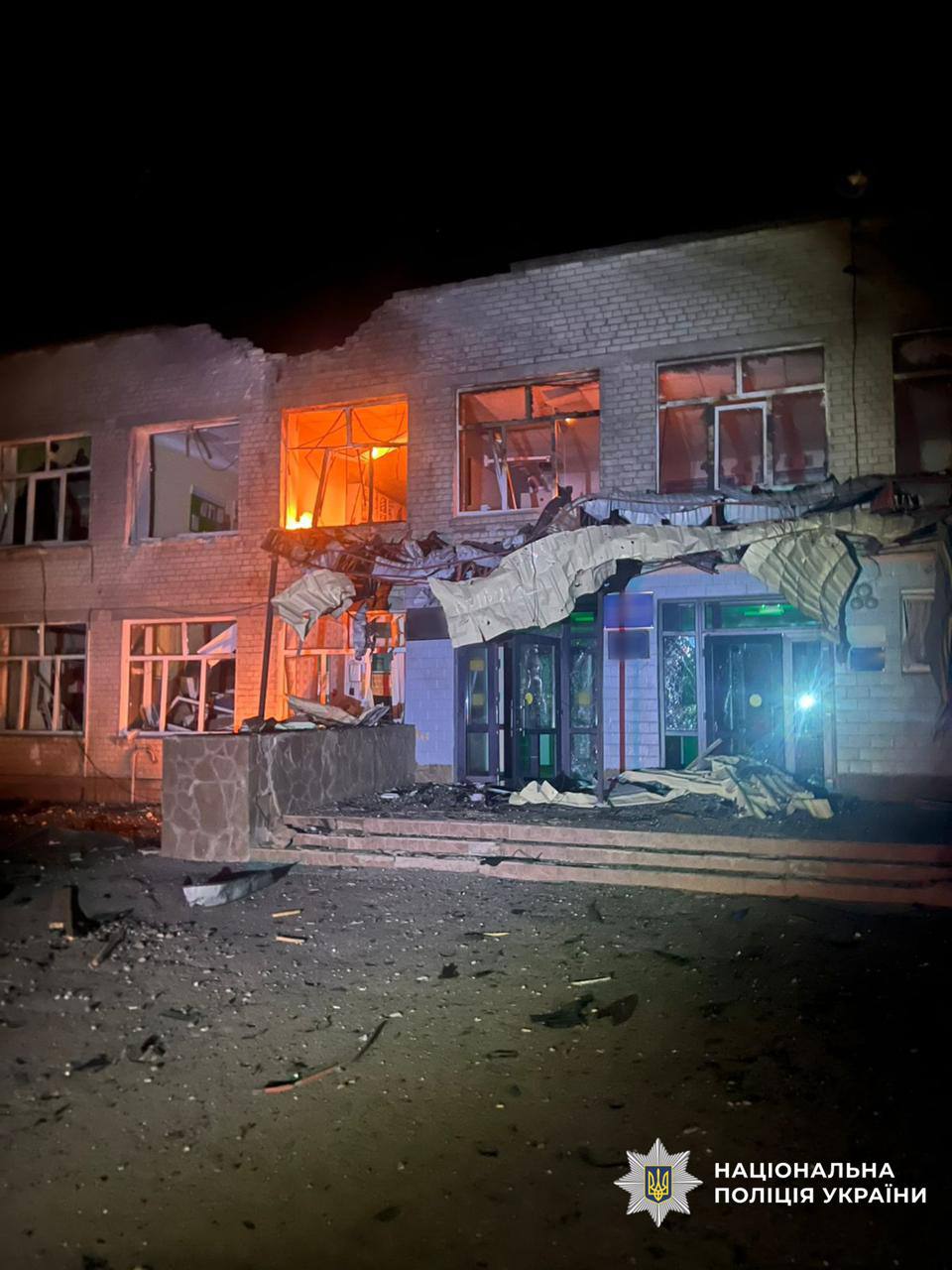 Руйнування будинків у Чернігові після атаки безпілотників. 19 квітня 2026 року