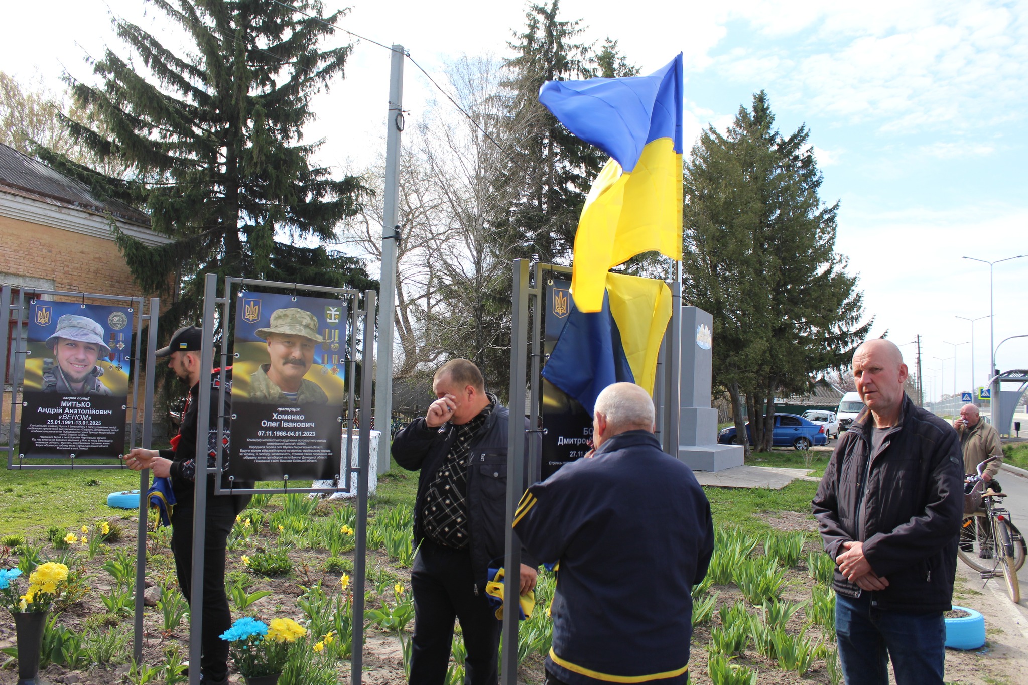 Алея Героїв в Лемешах, Козелецька громада