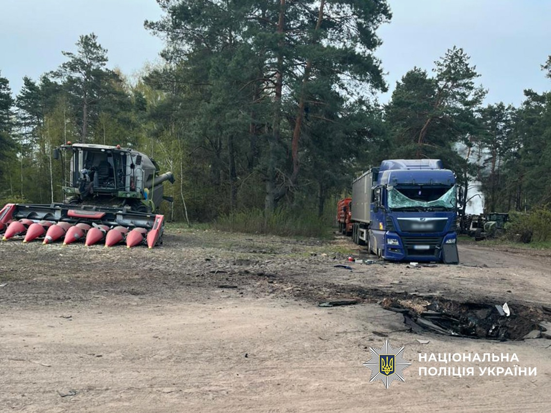 Нічні вибухи у Корюківському районі: що відомо про атаку?