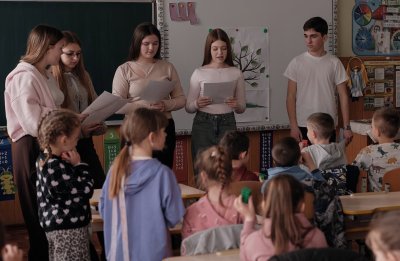 Остерський ліцей. Фото Костянтина і Влади Ліберових