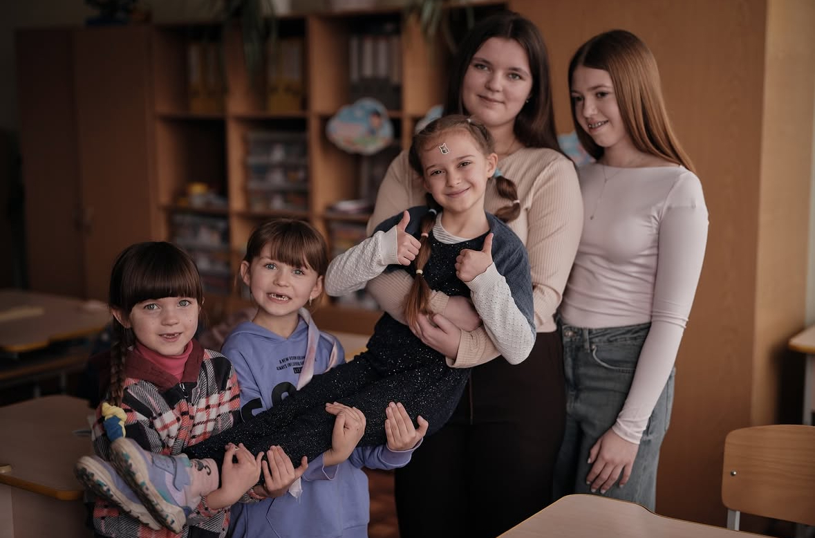 Остерський ліцей. Фото Костянтина і Влади Ліберових