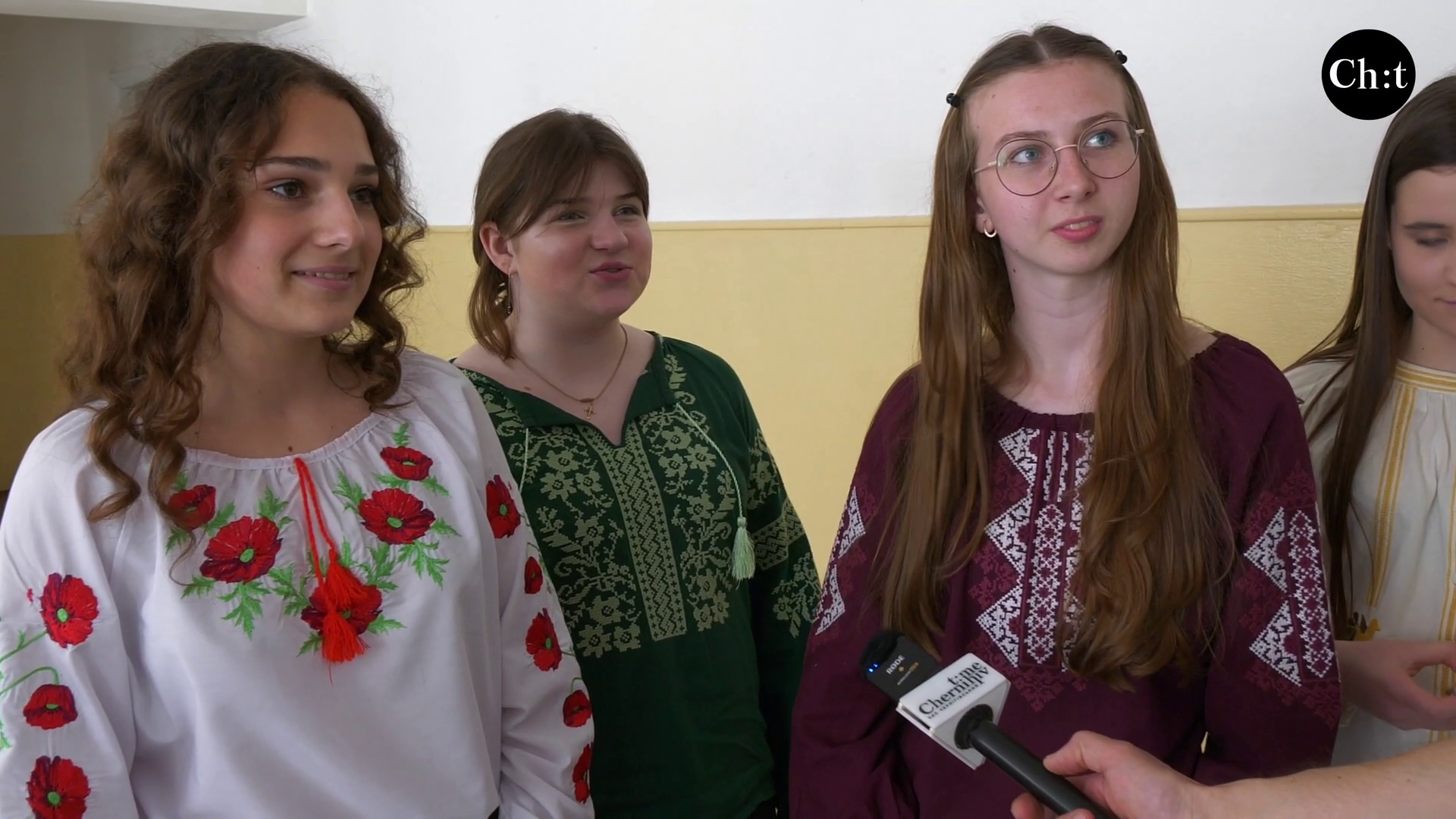 Каміла, Катя, Аня 