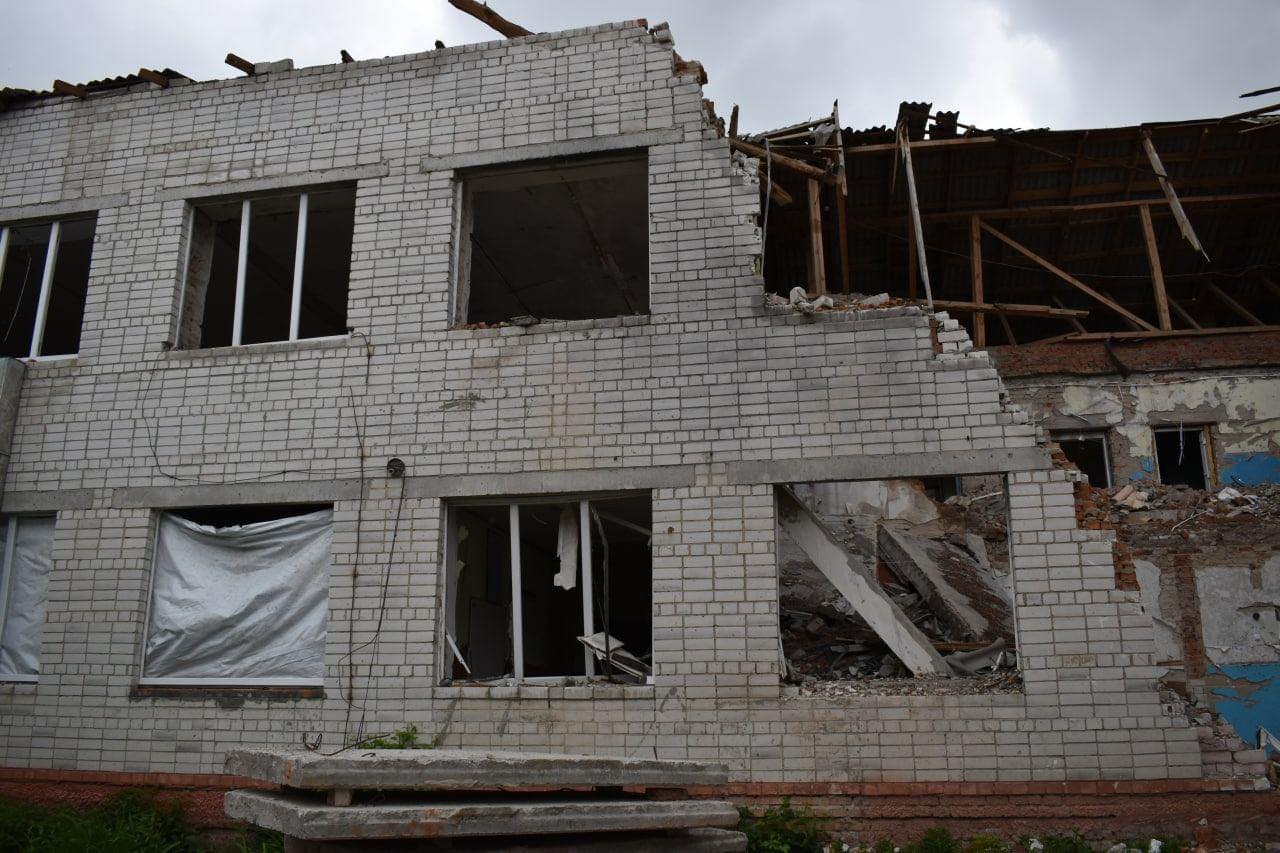 На початку березня росіяни поцілили ракетою у будівлю Михайло-Коцюбинського ліцею