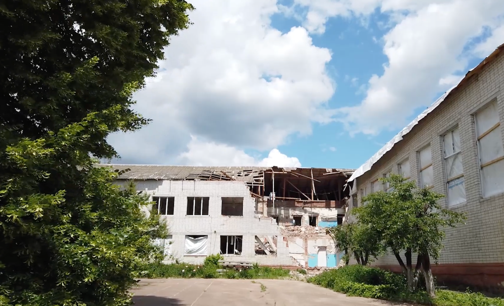 На початку березня росіяни поцілили ракетою у будівлю Михайло-Коцюбинського ліцею