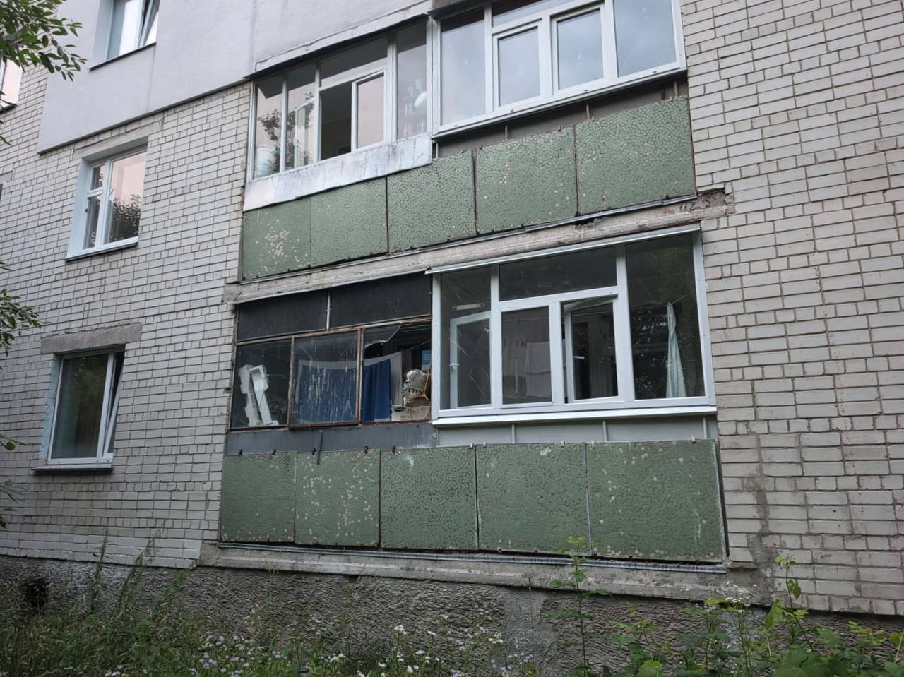 Троє поранених і удари по енергетиці: наслідки атак росіян по Чернігівщині за добу