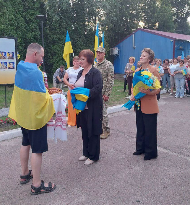 Зняв своє фото з Алеї Надії: як у громаді зустріли захисника після російського полону