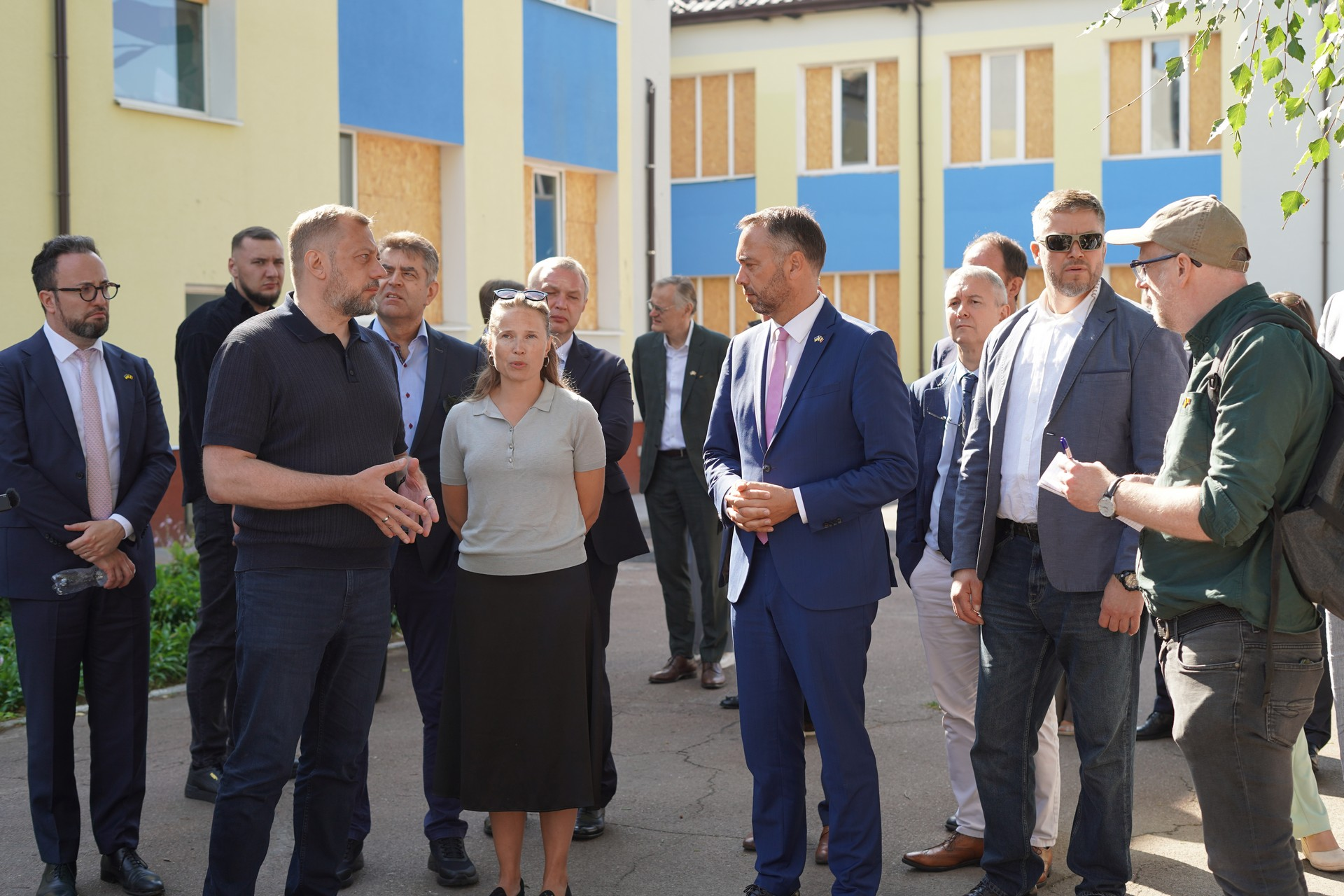 Бельгійські високопосадовці приїхали на Чернігівщину: як допомагають області і що побачили в регіоні
