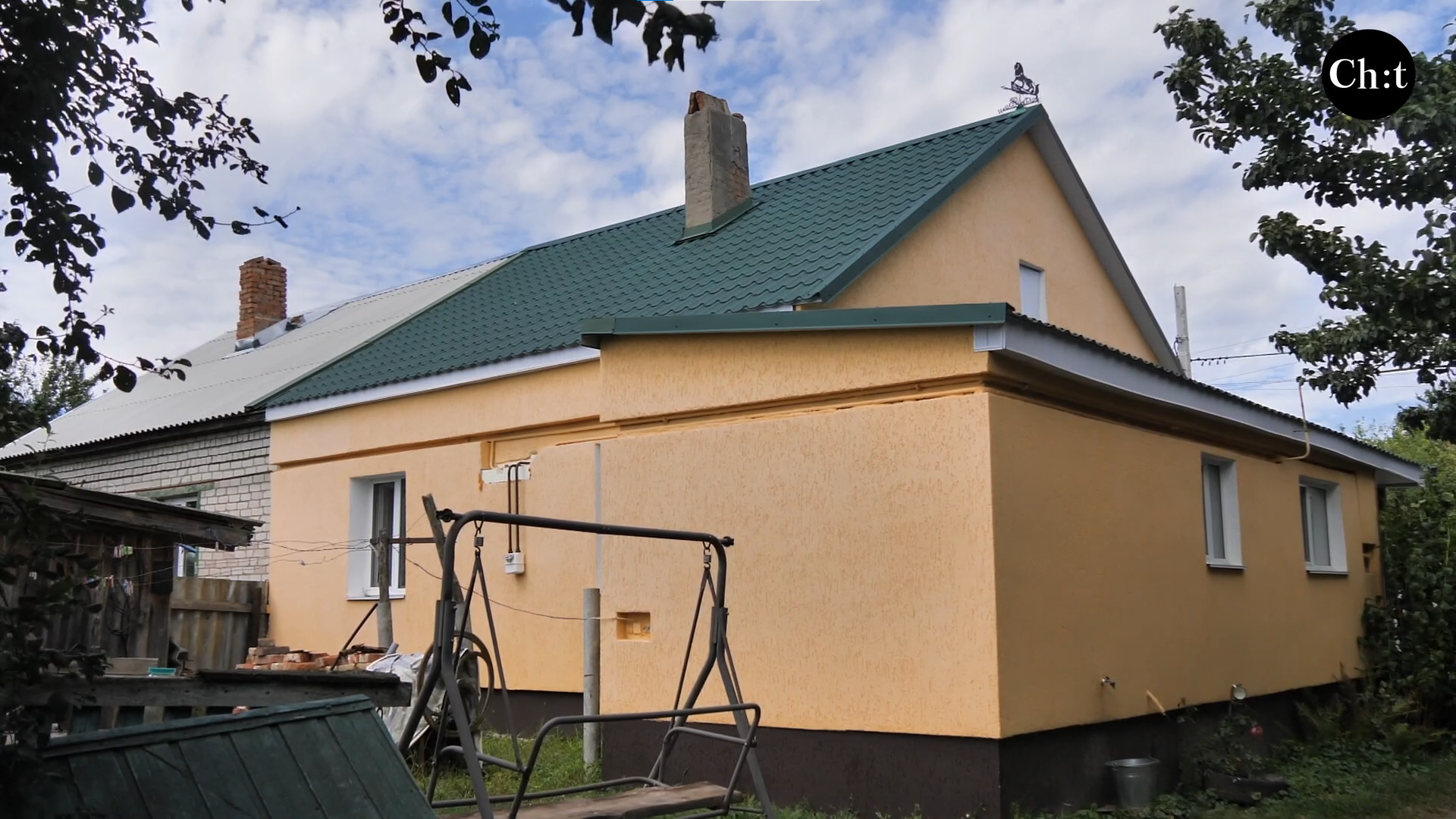 Відновлений будинок с. Іванівка