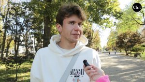 Чернігівці згадують своїх вчителів: яка фраза запамʼяталась на все життя?