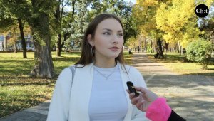 Чернігівці згадують своїх вчителів: яка фраза запамʼяталась на все життя?