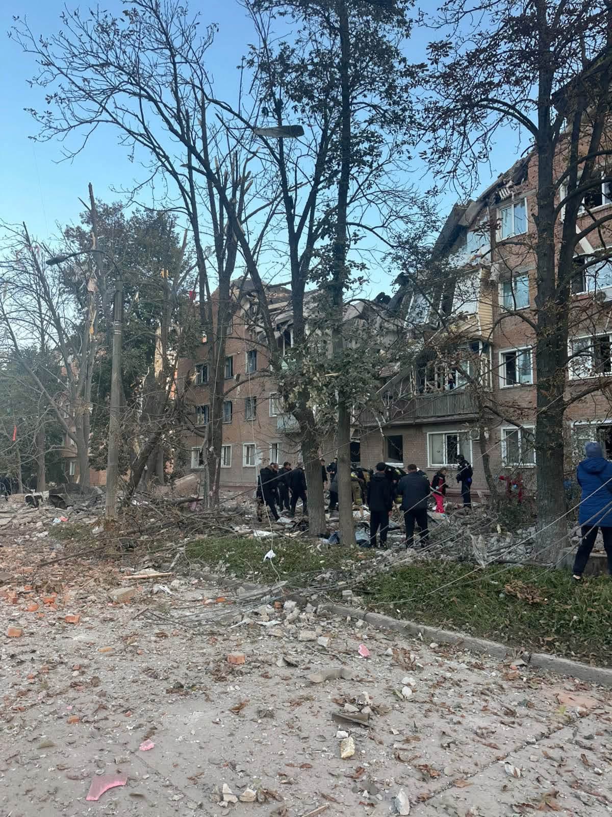 Кількість загиблих внаслідок російського удару по Прилуках зростає: як місто оговтується від атаки — коментар міськради