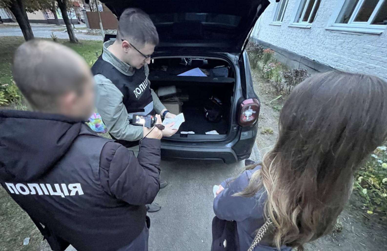 На Чернігівщині затримали судмедексперта: скільки зажадав за 