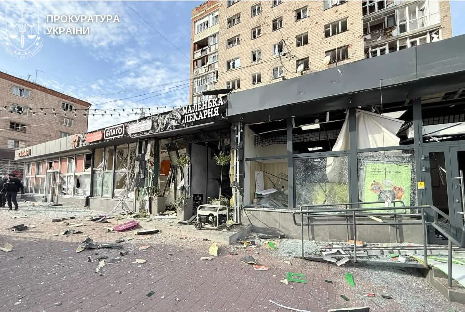 «Вони обидві мої… Вчилися у 10 класі»: що кажуть у чернігівському ліцеї про загиблих учениць